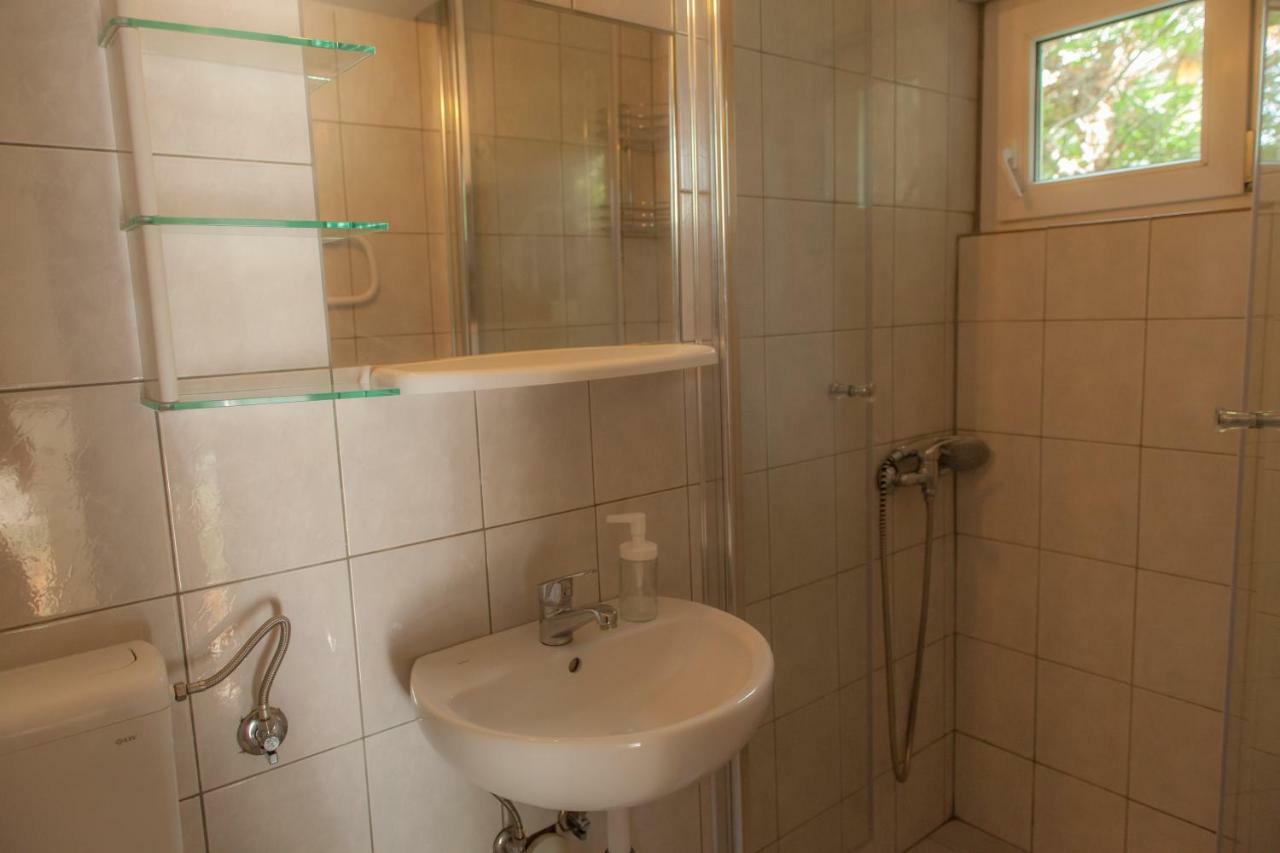 Holiday Home Domi Novi Vinodolski Esterno foto